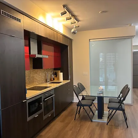 Cn Tower Suite With Free Parking